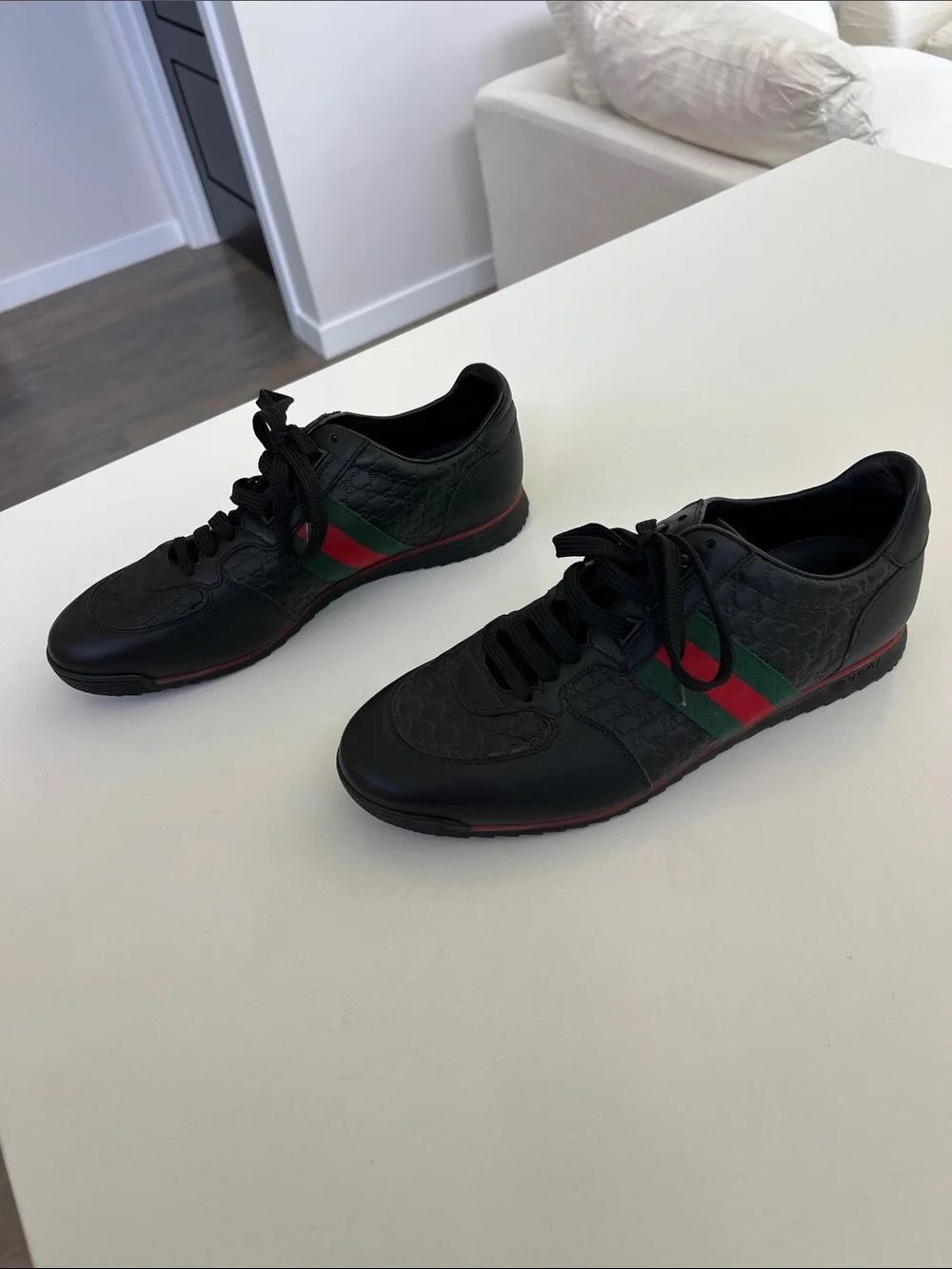 Gucci microguccissima web black leather green and red striped sneakers size 9